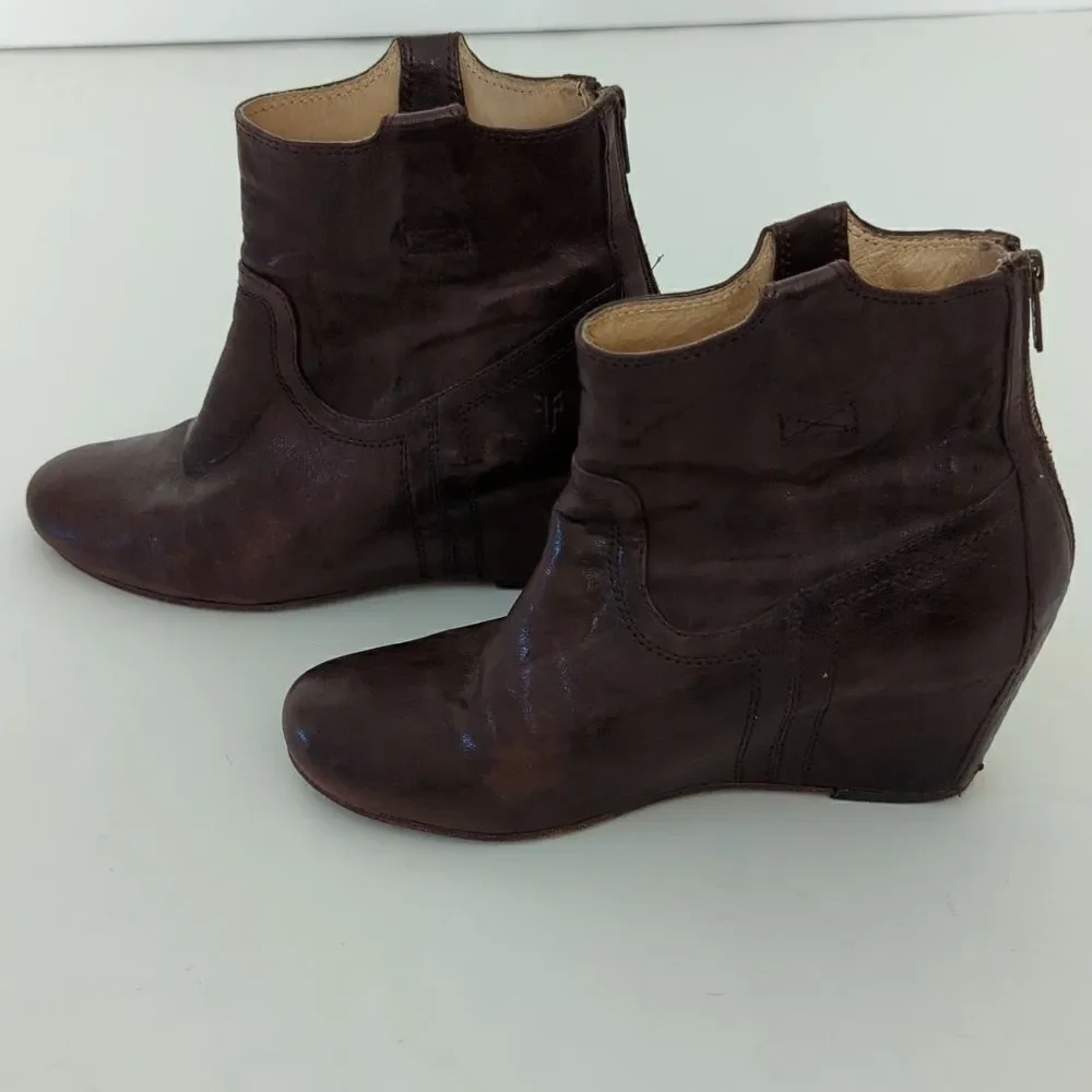 Frye Carson Wedge Bootie Size 8 1/2